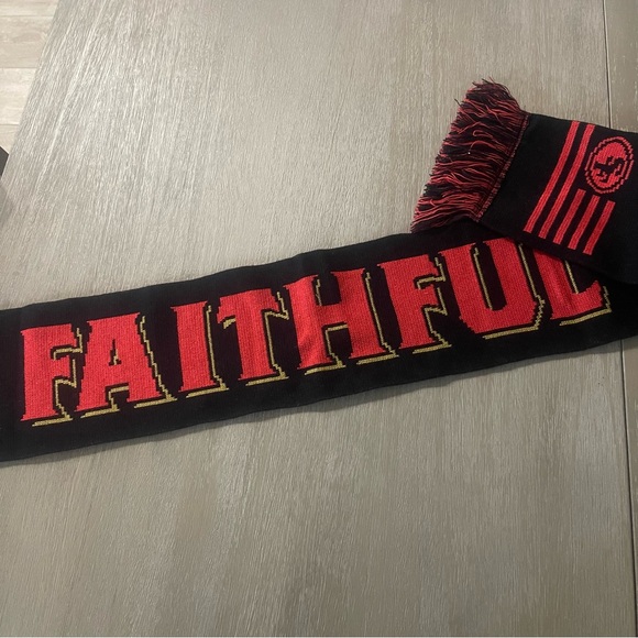 San Francisco 49ers FAITHFUL knit scarf w/ fringe unisex adult NFL sports team - Picture 2 of 5